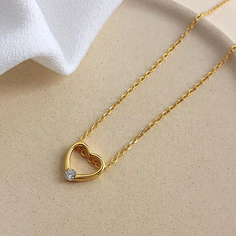 Wholesale 925 Sterling Silver Hollow Heart Necklace Jewelry 18K Gold Fashion Zircon Heart Pendant Necklace for Women