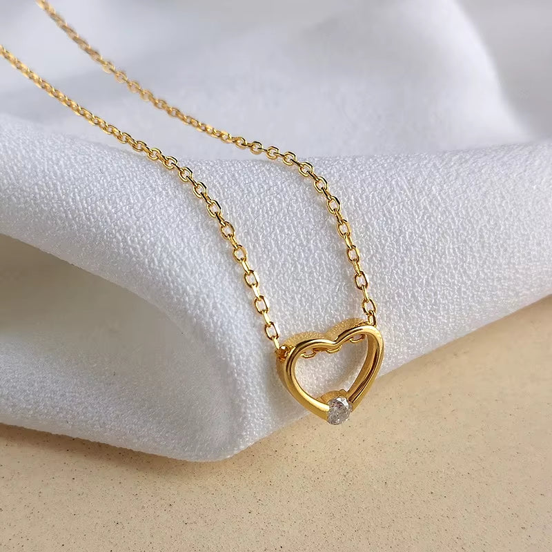 Wholesale 925 Sterling Silver Hollow Heart Necklace Jewelry 18K Gold Fashion Zircon Heart Pendant Necklace for Women