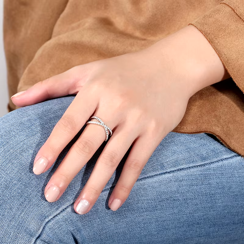 Timeless Criss Cross Ring